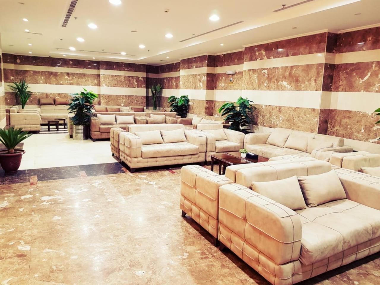 Al Rakaez Hotel Mecca Exterior photo